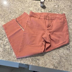 Pink colored womens old navy ankle pixie pants
